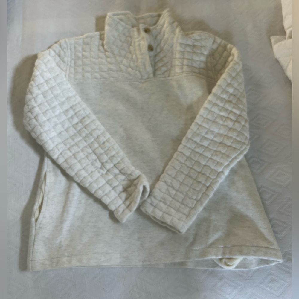 Southern Tide Cream Quilted Pullover Sweater